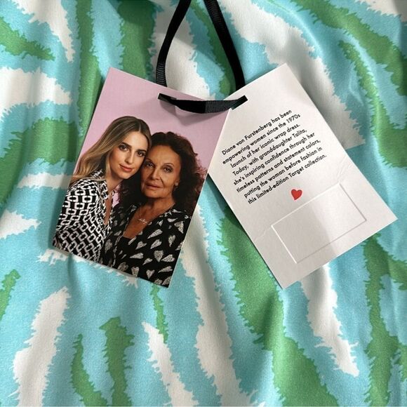 DVF x Target XL Disco Zebra White Blue Green Long Satin Belted Open Front - Picture 15 of 16